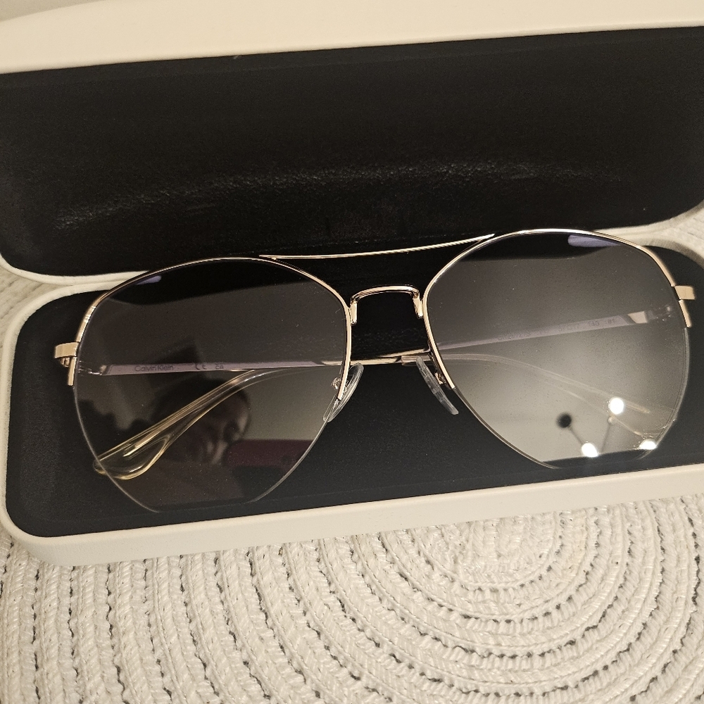 Calvin Klein Gold Aviator Sunglasses w/ Purple Gradient Lenses - Picture 4 of 4
